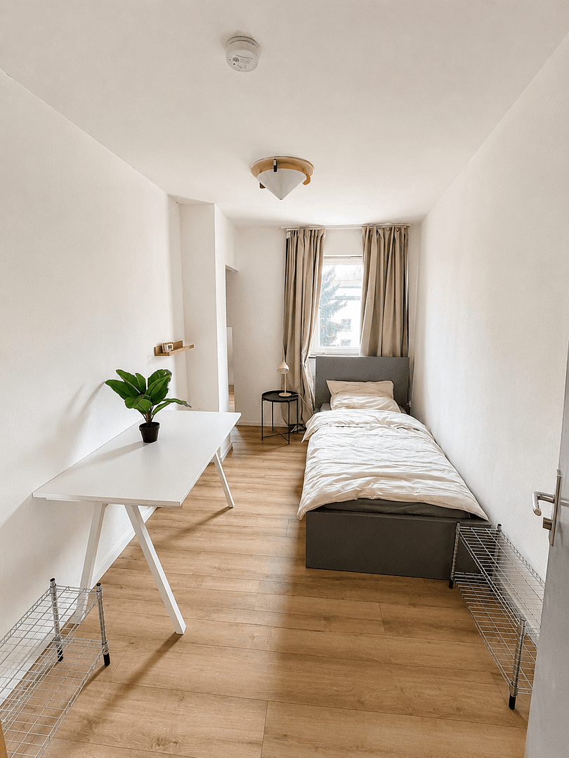 Prenájom bytu 1-izbový 11 m², Peter-Henlein-Straße 78, Nürnberg, Bavorsko Prenájom bytu 1-izbový 11 m², Peter-Henlein-Straße 78, Nürnberg, Bavorsko