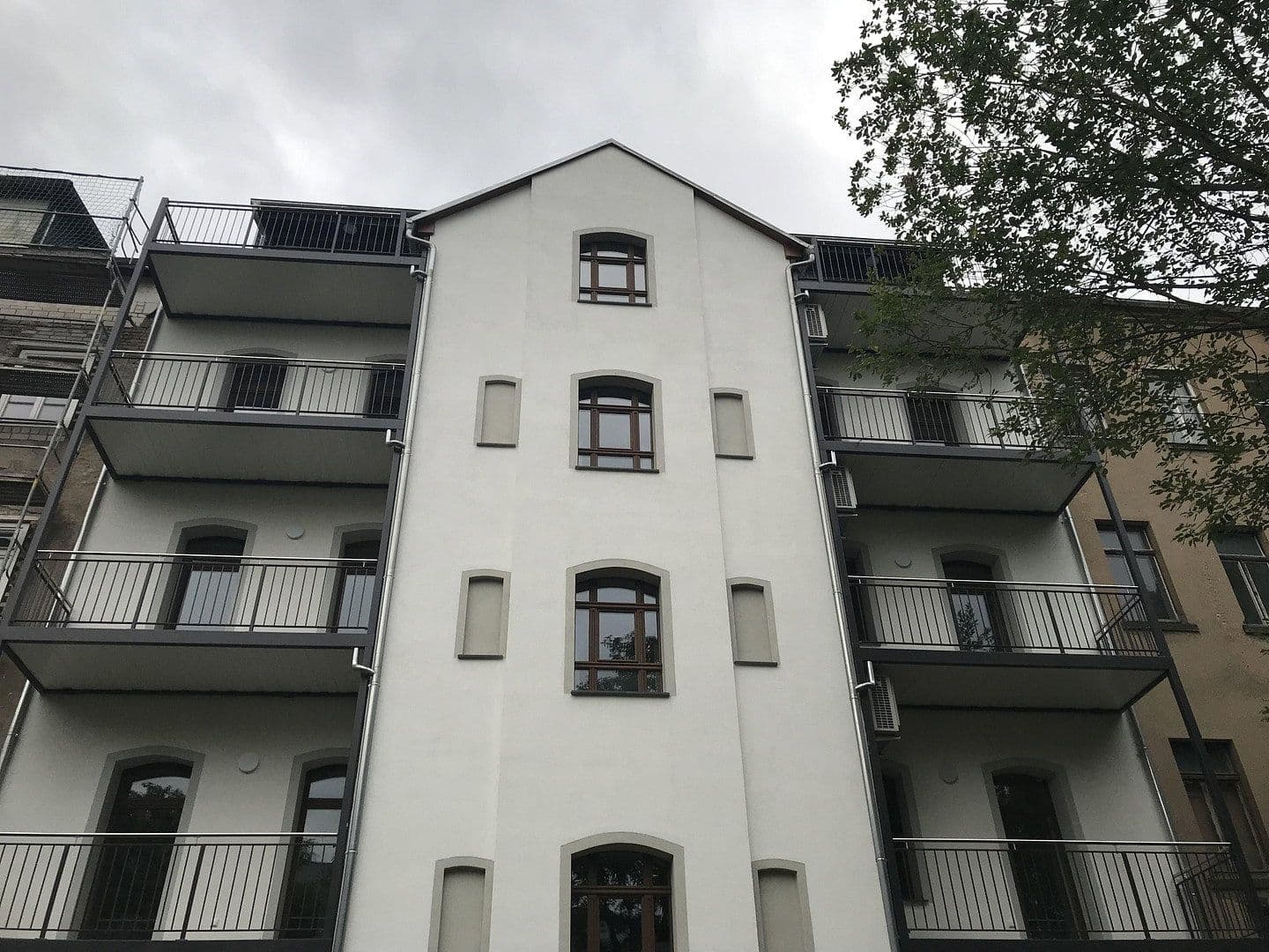 Prenájom bytu 4-izbový 141 m², Chemnitz, Sasko Prenájom bytu 4-izbový 141 m², Chemnitz, Sasko
