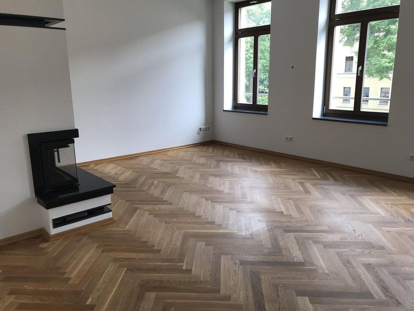 Prenájom bytu 4-izbový 141 m², Chemnitz, Sasko Prenájom bytu 4-izbový 141 m², Chemnitz, Sasko
