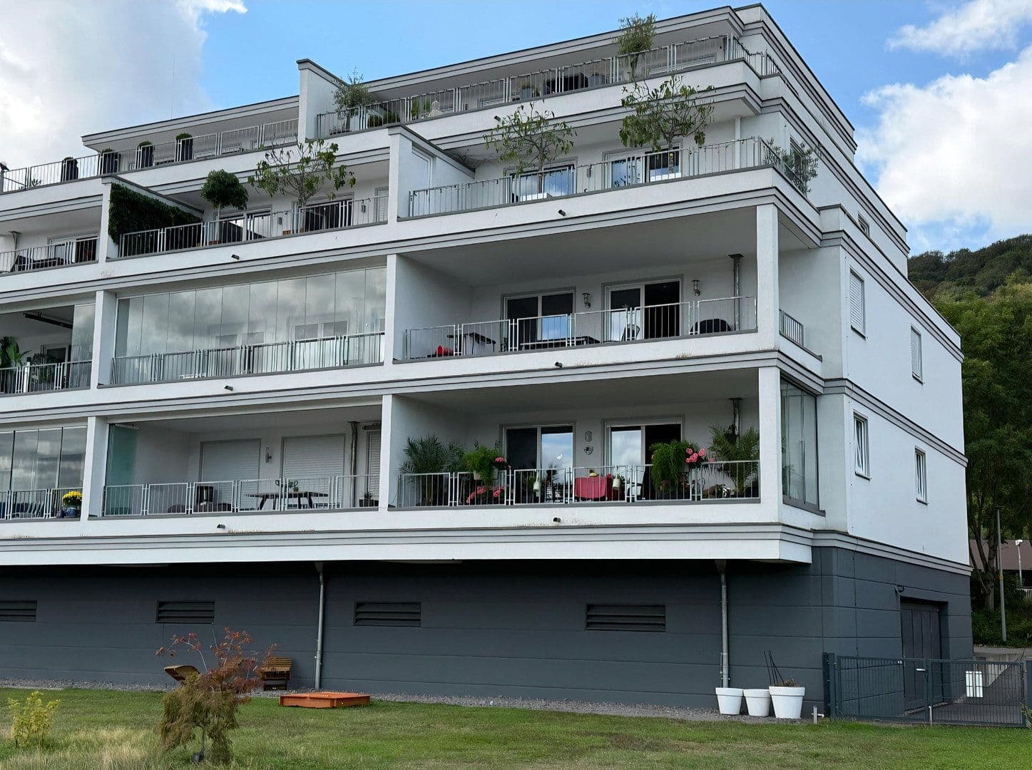 Predaj bytu 2-izbový 90 m², Bad Breisig, Porýnie-Falcko Predaj bytu 2-izbový 90 m², Bad Breisig, Porýnie-Falcko