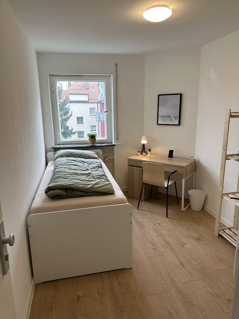 Prenájom bytu 1-izbový 12 m², Peter-Henlein-Straße 78, Nürnberg, Bavorsko Prenájom bytu 1-izbový 12 m², Peter-Henlein-Straße 78, Nürnberg, Bavorsko