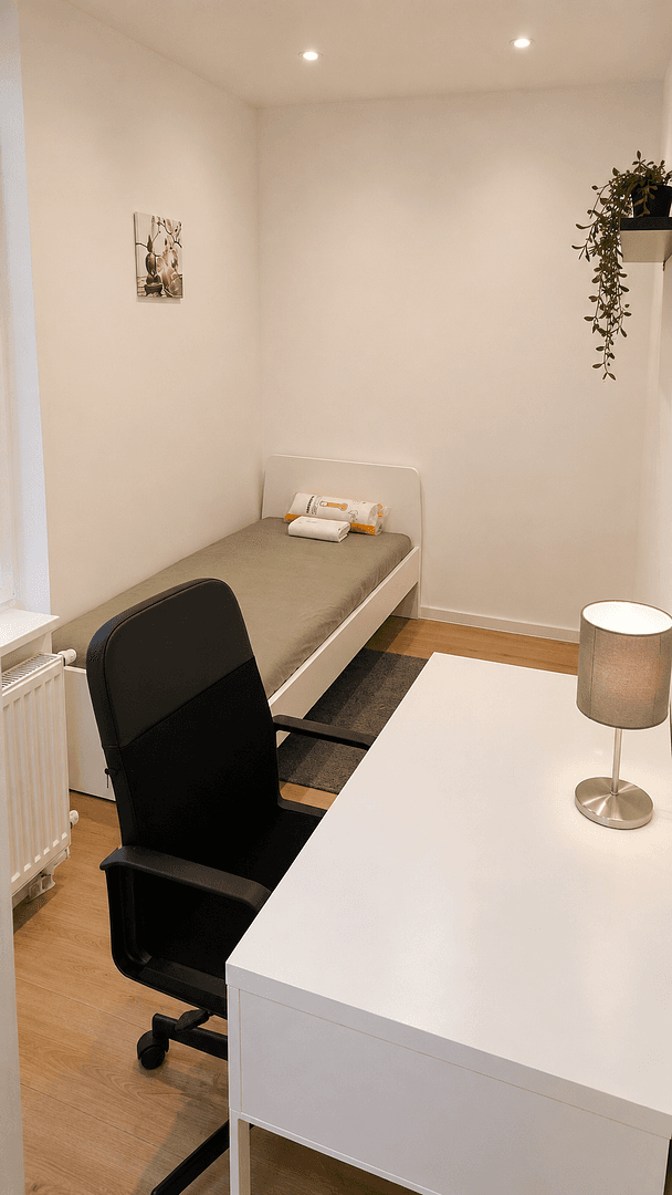 Prenájom bytu 18 m², Peter-Henlein-Straße 78, Nürnberg, Bavorsko Prenájom bytu 18 m², Peter-Henlein-Straße 78, Nürnberg, Bavorsko