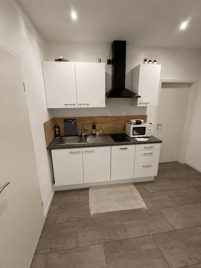 Prenájom bytu 18 m², Peter-Henlein-Straße 78, Nürnberg, Bavorsko Prenájom bytu 18 m², Peter-Henlein-Straße 78, Nürnberg, Bavorsko