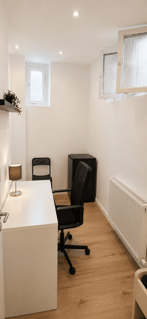 Prenájom bytu 18 m², Peter-Henlein-Straße 78, Nürnberg, Bavorsko Prenájom bytu 18 m², Peter-Henlein-Straße 78, Nürnberg, Bavorsko