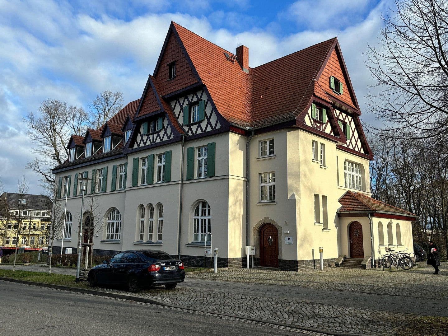 Prenájom bytu 3-izbový 115 m², Wilhelmstraße 4, Dallgow-Döberitz, Brandenbursko Prenájom bytu 3-izbový 115 m², Wilhelmstraße 4, Dallgow-Döberitz, Brandenbursko