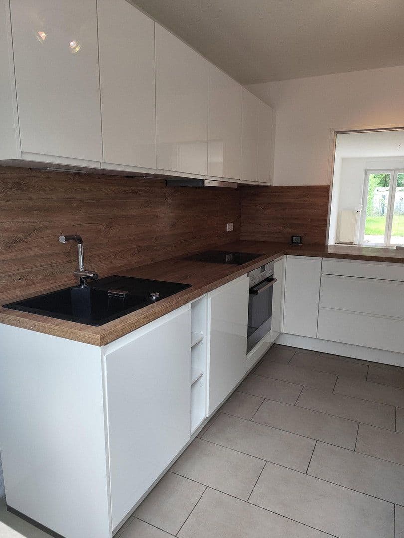 Predaj domu 124 m², pozemok 200 m², Fredersdorf-Vogelsdorf, Brandenbursko Predaj domu 124 m², pozemok 200 m², Fredersdorf-Vogelsdorf, Brandenbursko