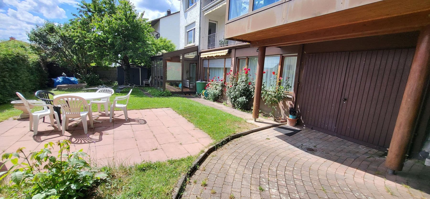 Prenájom bytu 3-izbový 100 m², Oberer Wingertweg 8, Baden-Württemberg - Pforzheim, Bádensko-Wurttembersko Prenájom bytu 3-izbový 100 m², Oberer Wingertweg 8, Baden-Württemberg - Pforzheim, Bádensko-Wurttembersko