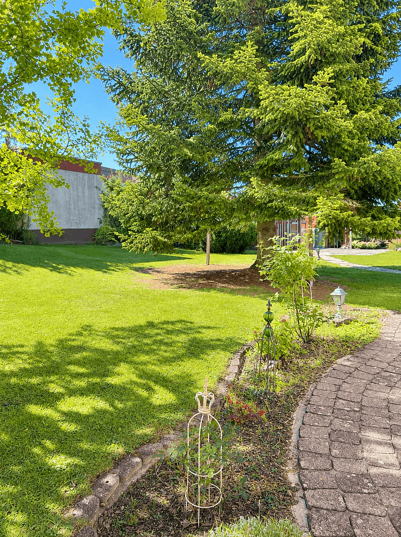 Predaj domu 241 m², pozemok 1.071 m², Herdwangen-Schönach, Bádensko-Wurttembersko Predaj domu 241 m², pozemok 1.071 m², Herdwangen-Schönach, Bádensko-Wurttembersko