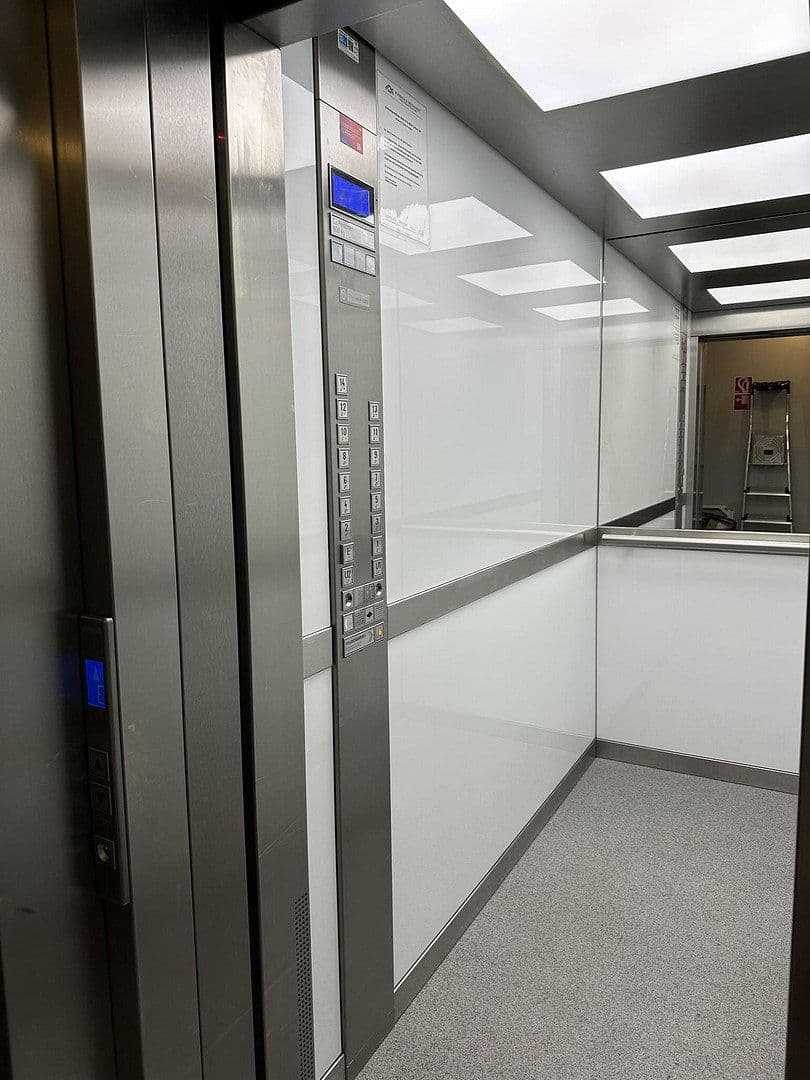 Prenájom bytu 1-izbový 28 m², Mailänderstraße 0000, Frankfurt am Main, Hesensko Prenájom bytu 1-izbový 28 m², Mailänderstraße 0000, Frankfurt am Main, Hesensko