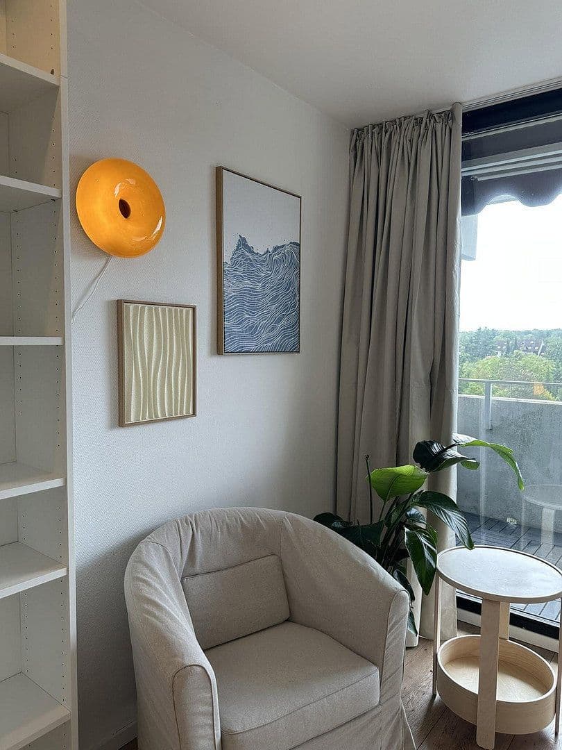 Prenájom bytu 1-izbový 28 m², Mailänderstraße 0000, Frankfurt am Main, Hesensko Prenájom bytu 1-izbový 28 m², Mailänderstraße 0000, Frankfurt am Main, Hesensko