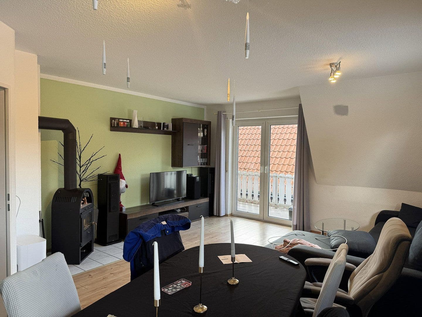 Prenájom bytu 3-izbový 90 m², Wildeshausen, Dolné Sasko Prenájom bytu 3-izbový 90 m², Wildeshausen, Dolné Sasko