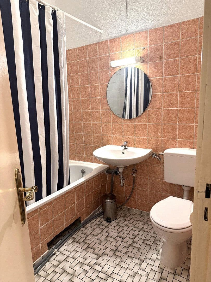 Predaj bytu 2-izbový 74 m², Goltzstraße 13a, Berlin, Berlín Predaj bytu 2-izbový 74 m², Goltzstraße 13a, Berlin, Berlín