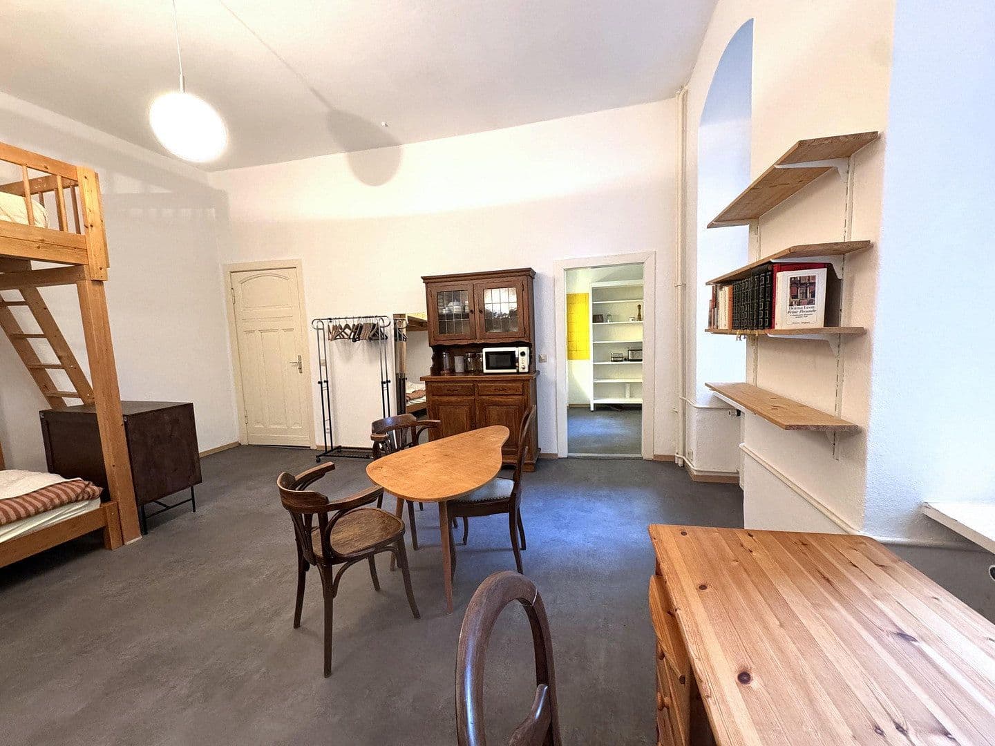 Predaj bytu 2-izbový 74 m², Goltzstraße 13a, Berlin, Berlín Predaj bytu 2-izbový 74 m², Goltzstraße 13a, Berlin, Berlín