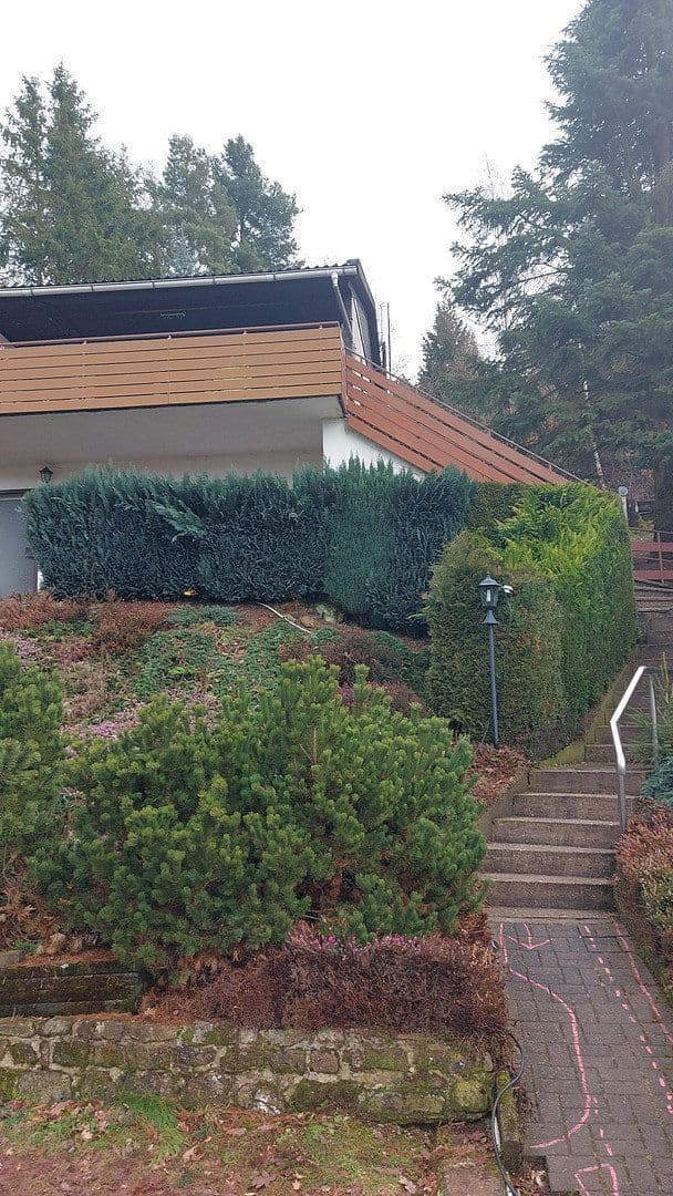 Predaj domu 86 m², pozemok 547 m², Kirchheim, Hesensko Predaj domu 86 m², pozemok 547 m², Kirchheim, Hesensko