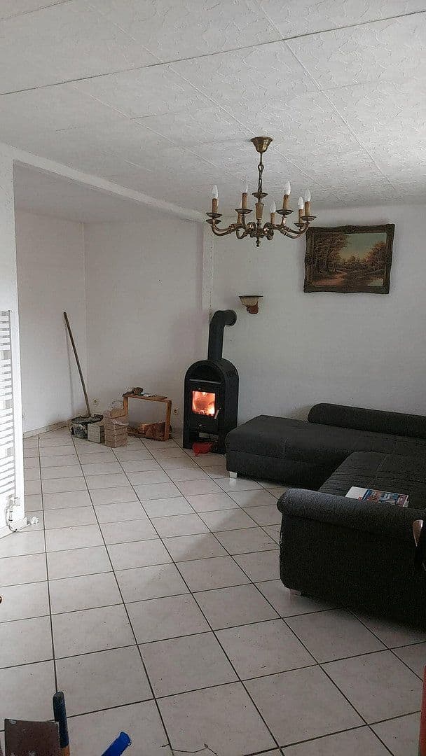 Predaj domu 86 m², pozemok 547 m², Kirchheim, Hesensko Predaj domu 86 m², pozemok 547 m², Kirchheim, Hesensko