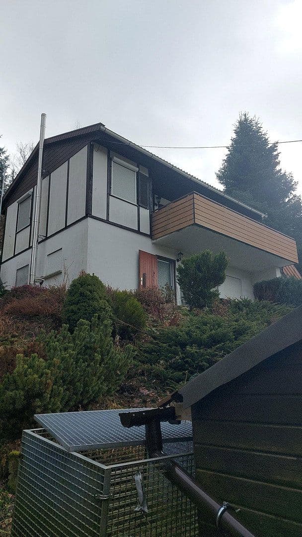 Predaj domu 86 m², pozemok 547 m², Kirchheim, Hesensko Predaj domu 86 m², pozemok 547 m², Kirchheim, Hesensko