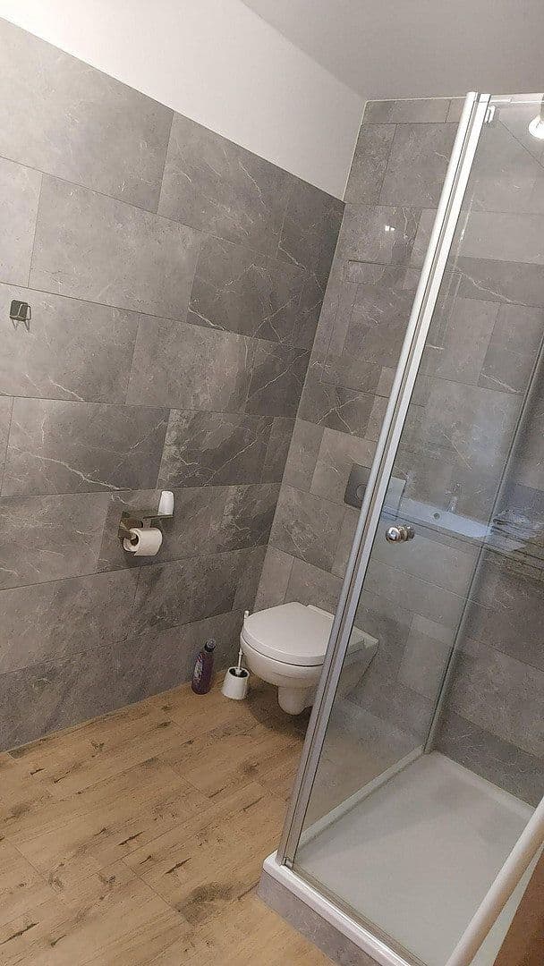 Predaj domu 86 m², pozemok 547 m², Kirchheim, Hesensko Predaj domu 86 m², pozemok 547 m², Kirchheim, Hesensko
