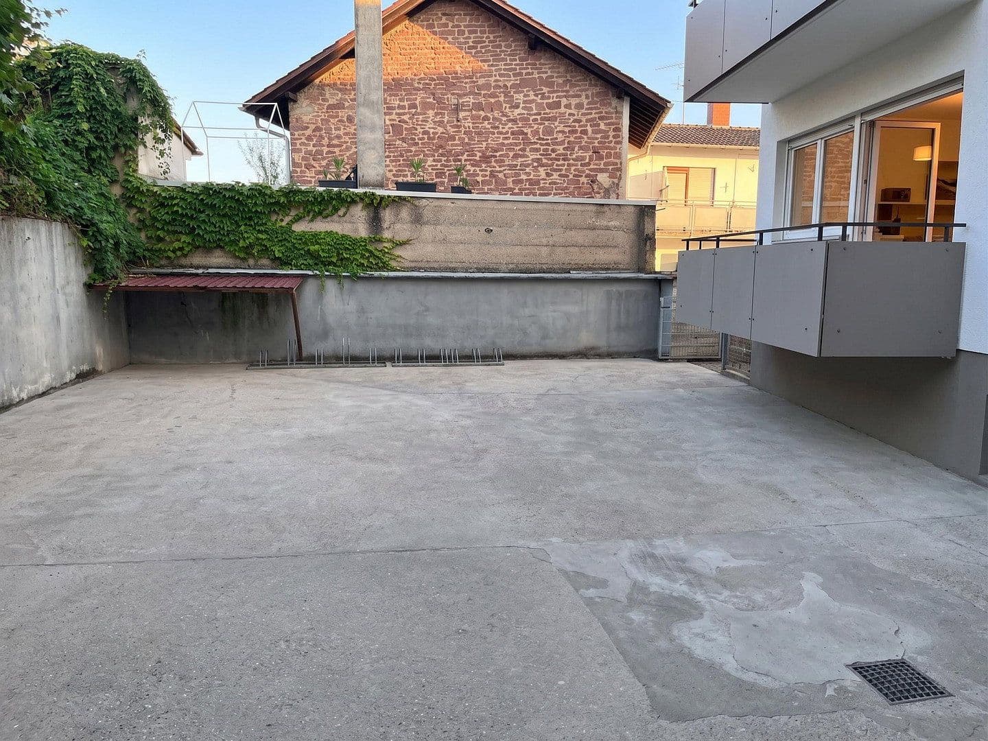 Predaj domu 344 m², pozemok 416 m², Nußloch, Bádensko-Wurttembersko Predaj domu 344 m², pozemok 416 m², Nußloch, Bádensko-Wurttembersko