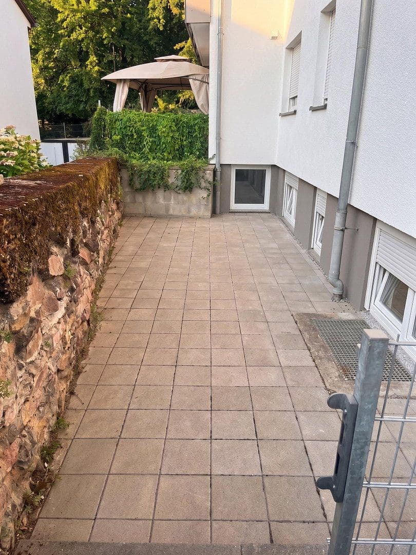 Predaj domu 344 m², pozemok 416 m², Nußloch, Bádensko-Wurttembersko Predaj domu 344 m², pozemok 416 m², Nußloch, Bádensko-Wurttembersko