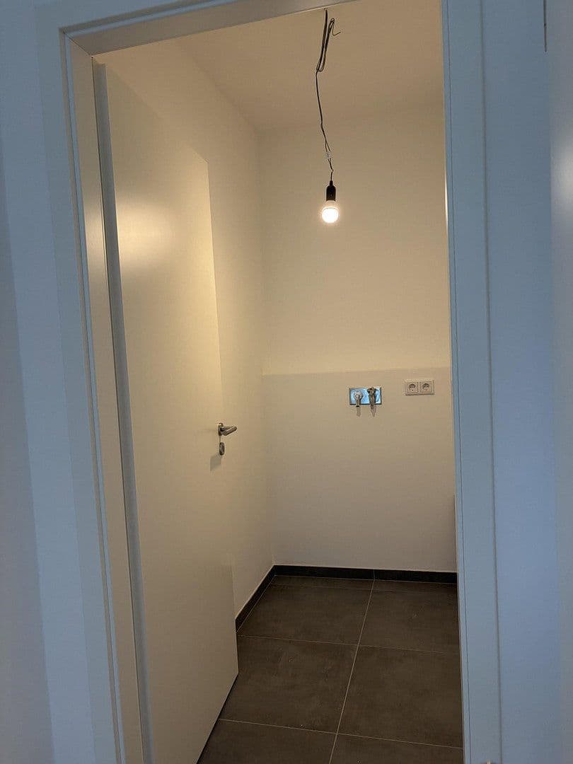 Prenájom bytu 2-izbový 61 m², Malmöer Str. 28, Berlin, Berlín Prenájom bytu 2-izbový 61 m², Malmöer Str. 28, Berlin, Berlín