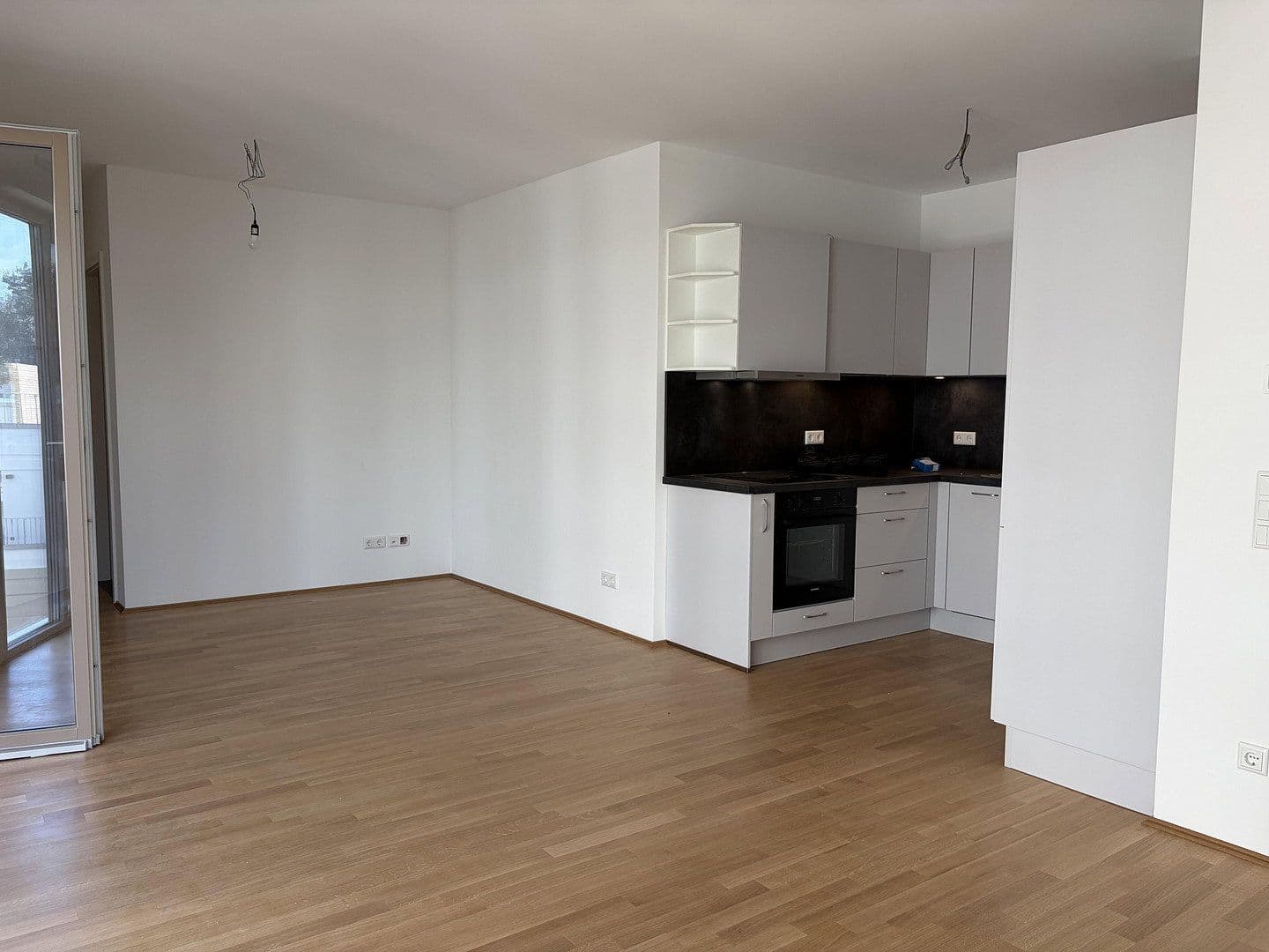 Prenájom bytu 2-izbový 61 m², Malmöer Str. 28, Berlin, Berlín Prenájom bytu 2-izbový 61 m², Malmöer Str. 28, Berlin, Berlín