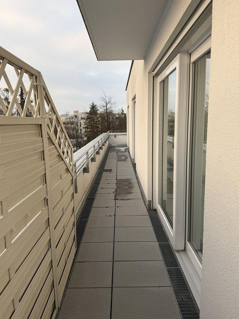 Prenájom bytu 3-izbový 119 m², Petzetstraße, München Obermenzing, Bavorsko Prenájom bytu 3-izbový 119 m², Petzetstraße, München Obermenzing, Bavorsko