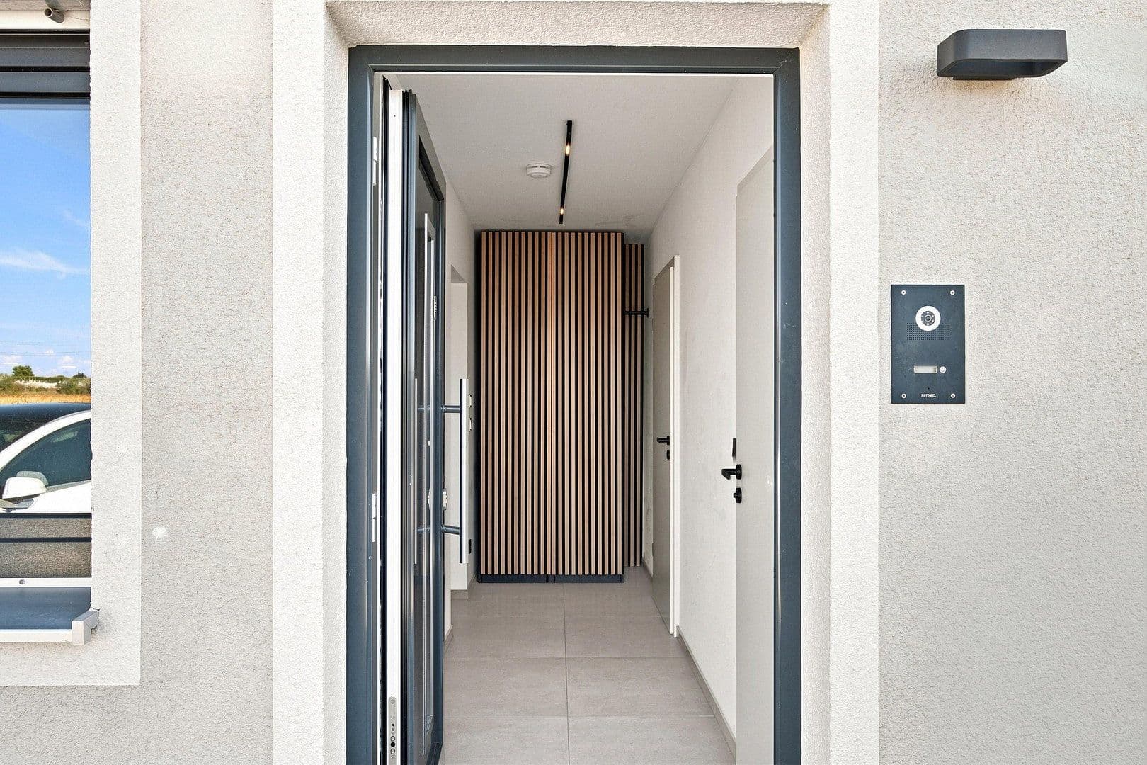 Predaj domu 140 m², pozemok 241 m², Goteboldstr. 48c, München, Bavorsko Predaj domu 140 m², pozemok 241 m², Goteboldstr. 48c, München, Bavorsko