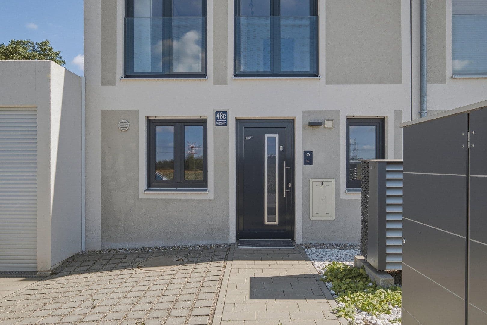 Predaj domu 140 m², pozemok 241 m², Goteboldstr. 48c, München, Bavorsko Predaj domu 140 m², pozemok 241 m², Goteboldstr. 48c, München, Bavorsko