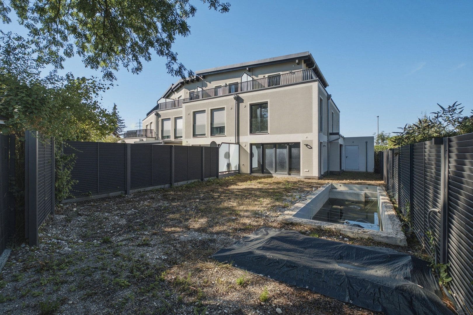 Predaj domu 140 m², pozemok 241 m², Goteboldstr. 48c, München, Bavorsko Predaj domu 140 m², pozemok 241 m², Goteboldstr. 48c, München, Bavorsko