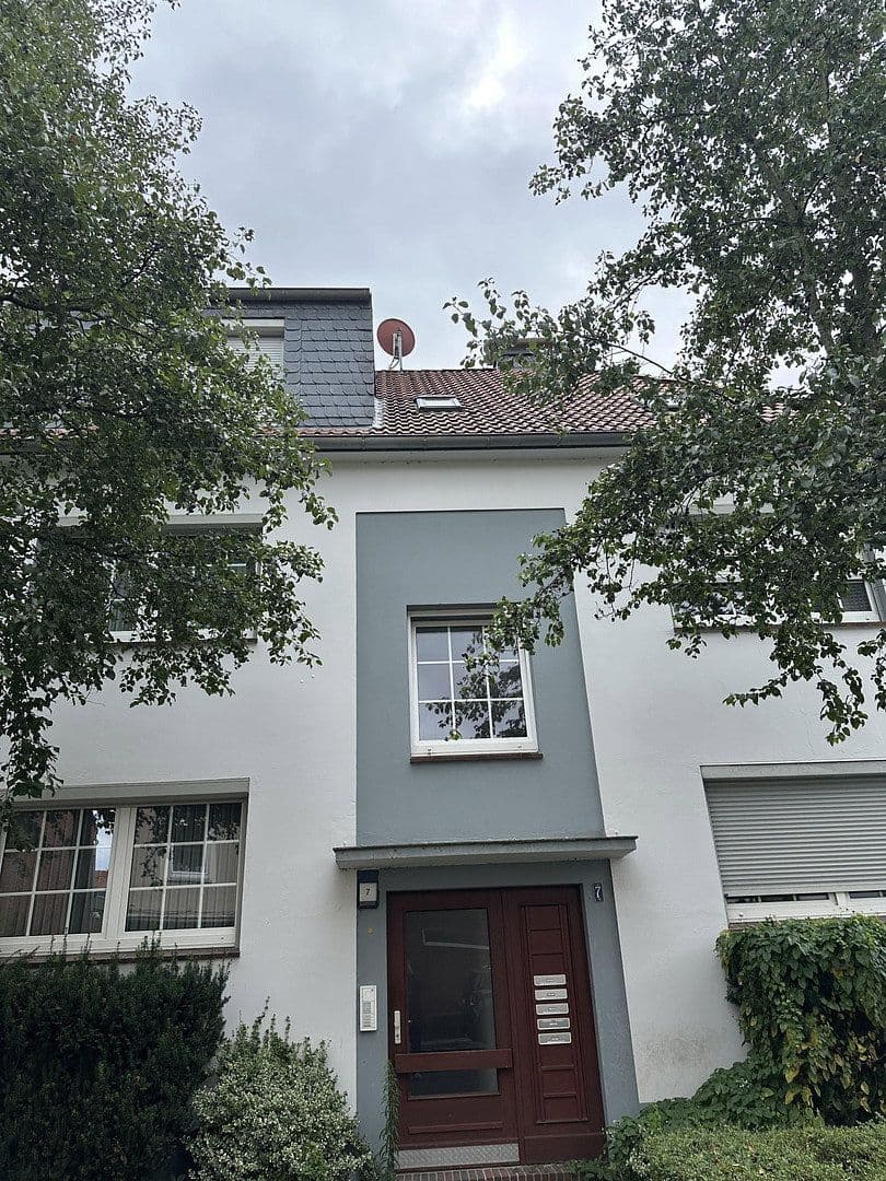 Prenájom bytu 2-izbový 42 m², Ulmenstraße 7, Wilhelmshaven, Dolné Sasko Prenájom bytu 2-izbový 42 m², Ulmenstraße 7, Wilhelmshaven, Dolné Sasko