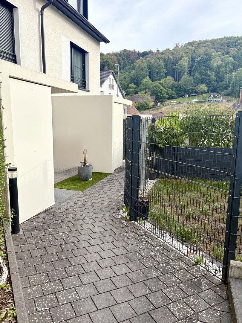 Predaj domu 145 m², pozemok 198 m², Rheinfelden (Baden), Bádensko-Wurttembersko Predaj domu 145 m², pozemok 198 m², Rheinfelden (Baden), Bádensko-Wurttembersko