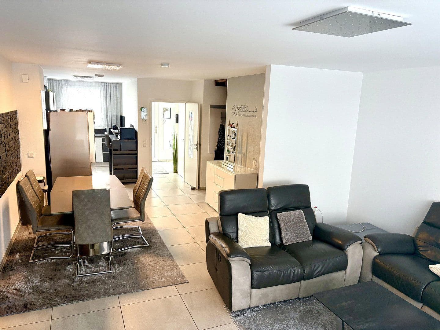 Predaj domu 145 m², pozemok 198 m², Rheinfelden (Baden), Bádensko-Wurttembersko Predaj domu 145 m², pozemok 198 m², Rheinfelden (Baden), Bádensko-Wurttembersko