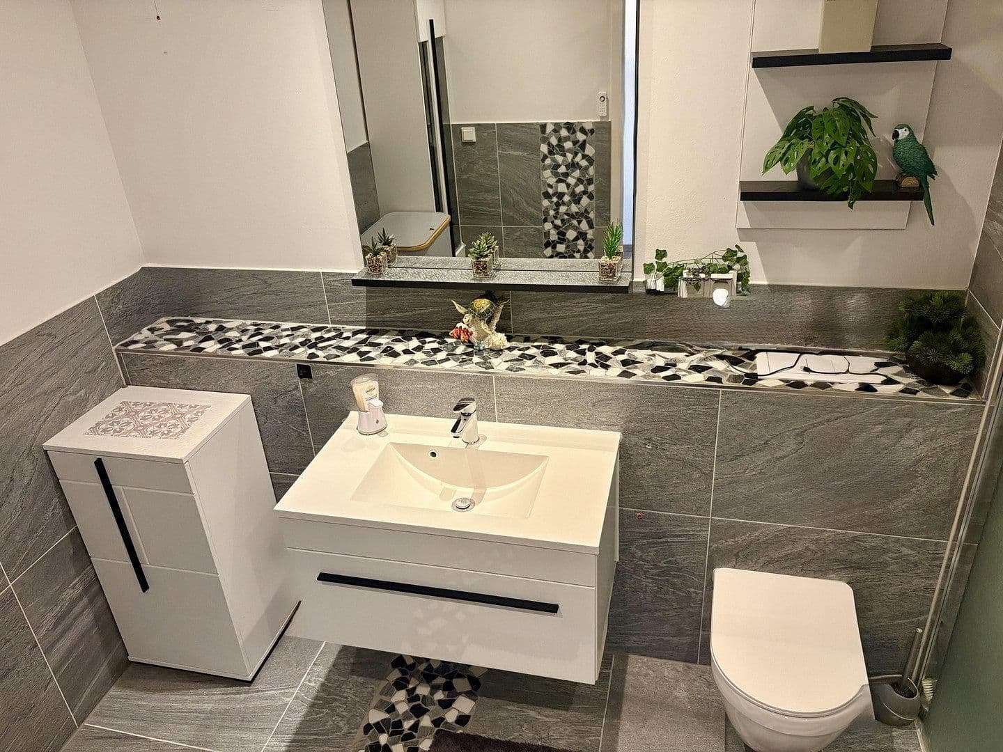 Predaj domu 145 m², pozemok 198 m², Rheinfelden (Baden), Bádensko-Wurttembersko Predaj domu 145 m², pozemok 198 m², Rheinfelden (Baden), Bádensko-Wurttembersko