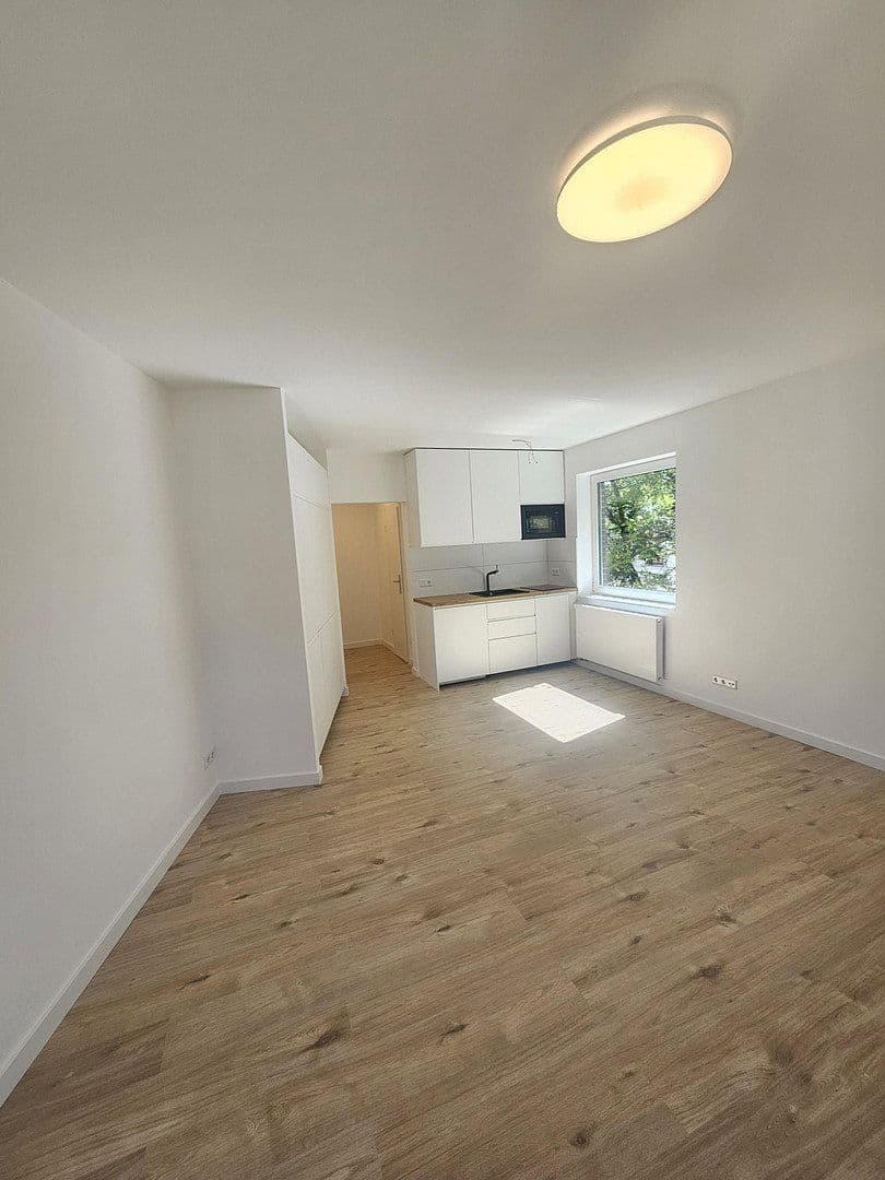 Prenájom bytu 1-izbový 35 m², Lorettostr. 60, Düsseldorf, Severné Porýnie - Westfálsko Prenájom bytu 1-izbový 35 m², Lorettostr. 60, Düsseldorf, Severné Porýnie - Westfálsko
