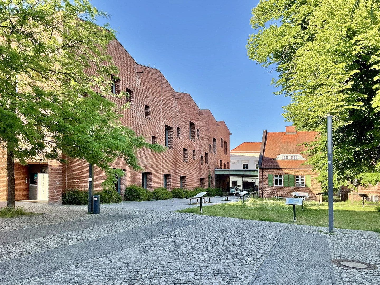 Predaj bytu 4-izbový 118 m², Kietzer Str. 10, Berlin, Berlín Predaj bytu 4-izbový 118 m², Kietzer Str. 10, Berlin, Berlín