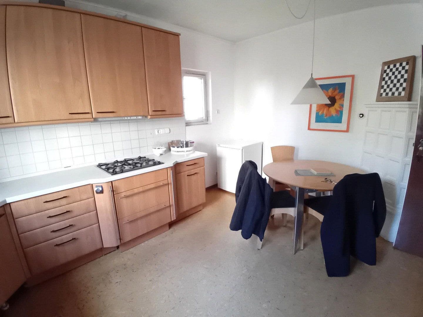 Predaj domu 135 m², pozemok 286 m², Weinheim, Bádensko-Wurttembersko Predaj domu 135 m², pozemok 286 m², Weinheim, Bádensko-Wurttembersko