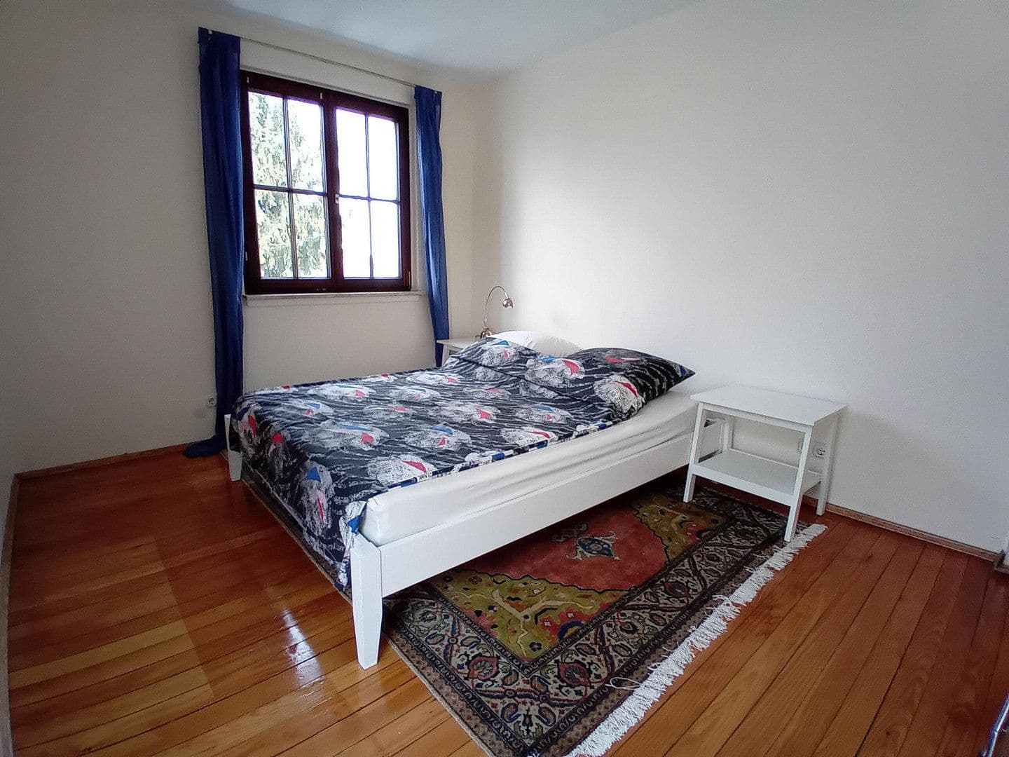 Predaj domu 135 m², pozemok 286 m², Weinheim, Bádensko-Wurttembersko Predaj domu 135 m², pozemok 286 m², Weinheim, Bádensko-Wurttembersko