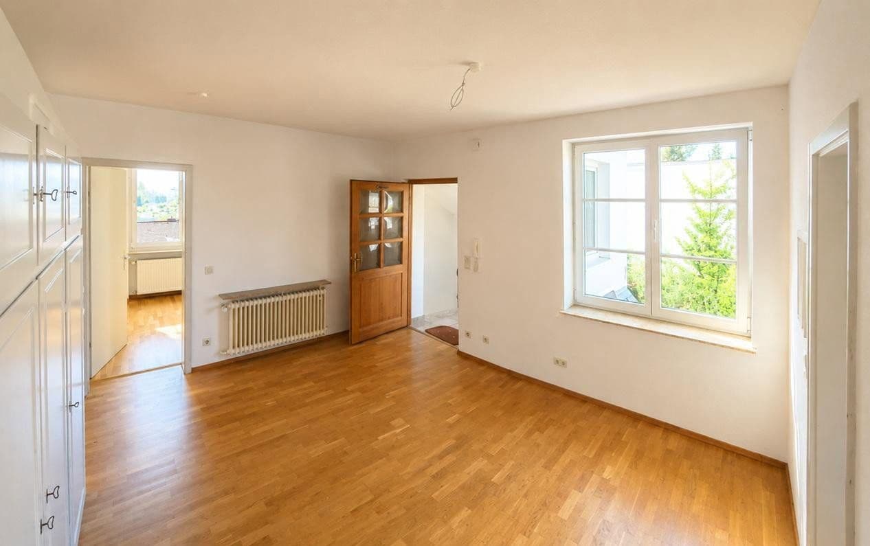 Predaj domu 315 m², pozemok 1.700 m², Koblenz, Porýnie-Falcko Predaj domu 315 m², pozemok 1.700 m², Koblenz, Porýnie-Falcko