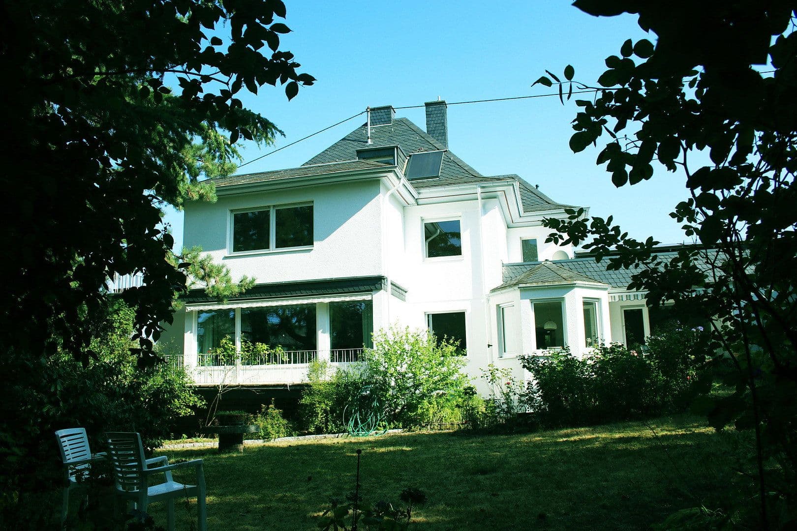 Predaj domu 315 m², pozemok 1.700 m², Koblenz, Porýnie-Falcko Predaj domu 315 m², pozemok 1.700 m², Koblenz, Porýnie-Falcko