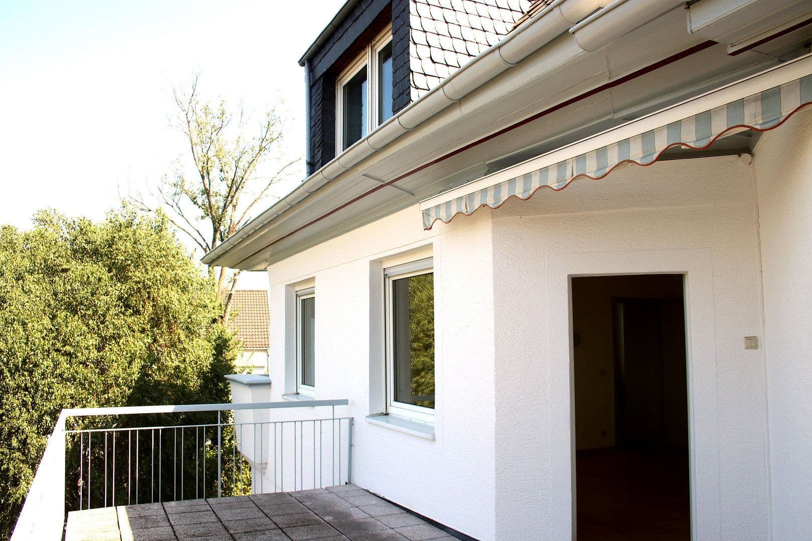 Predaj domu 315 m², pozemok 1.700 m², Koblenz, Porýnie-Falcko Predaj domu 315 m², pozemok 1.700 m², Koblenz, Porýnie-Falcko