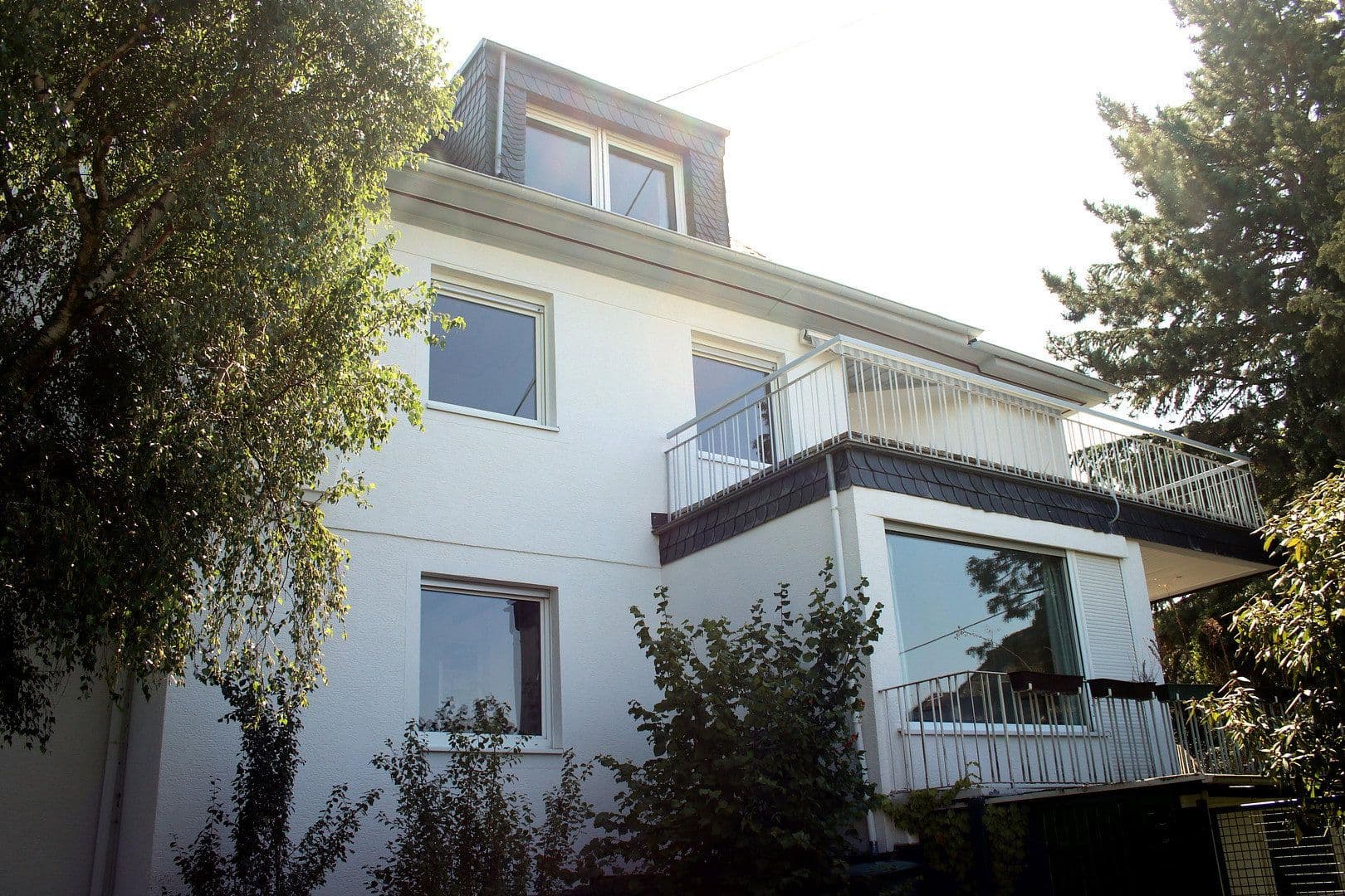 Predaj domu 315 m², pozemok 1.700 m², Koblenz, Porýnie-Falcko Predaj domu 315 m², pozemok 1.700 m², Koblenz, Porýnie-Falcko