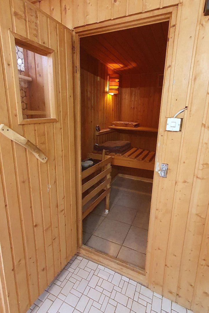 Predaj domu 315 m², pozemok 1.700 m², Koblenz, Porýnie-Falcko Predaj domu 315 m², pozemok 1.700 m², Koblenz, Porýnie-Falcko