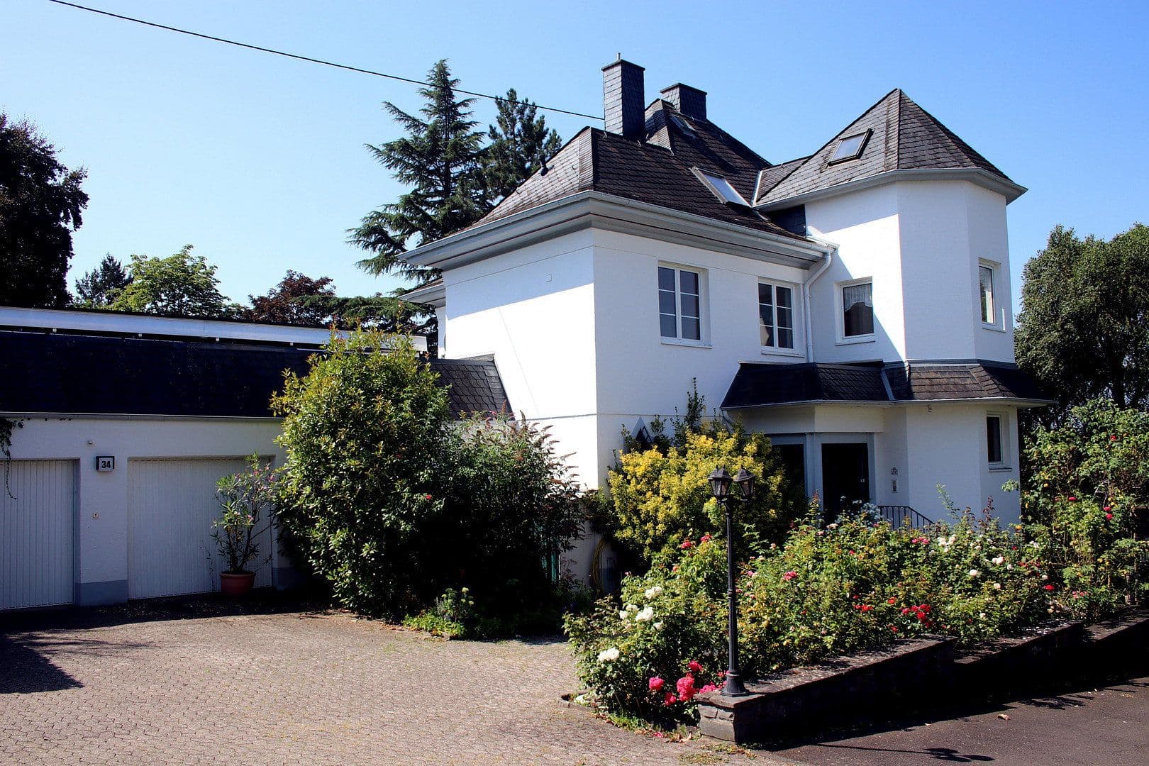 Predaj domu 315 m², pozemok 1.700 m², Koblenz, Porýnie-Falcko Predaj domu 315 m², pozemok 1.700 m², Koblenz, Porýnie-Falcko