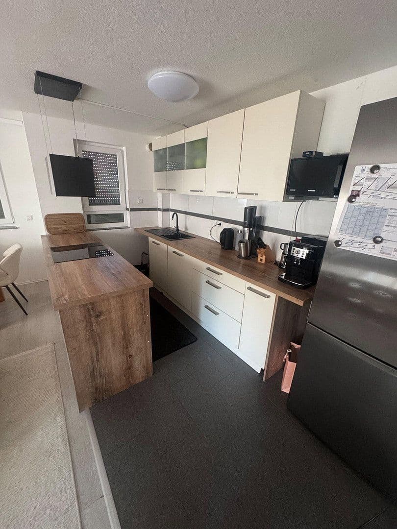 Prenájom bytu 4-izbový 95 m², Salzelmenerstr.5/1, Bad Rappenau, Bádensko-Wurttembersko Prenájom bytu 4-izbový 95 m², Salzelmenerstr.5/1, Bad Rappenau, Bádensko-Wurttembersko