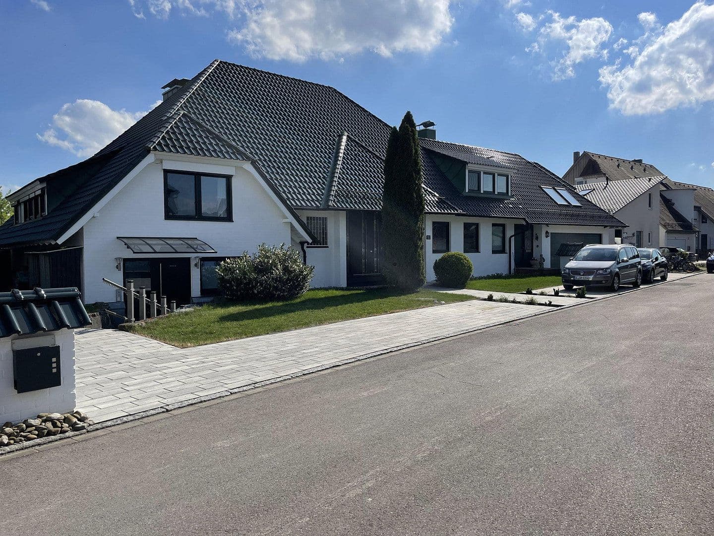 Predaj domu 401 m², pozemok 1.045 m², Dietenheim, Bádensko-Wurttembersko Predaj domu 401 m², pozemok 1.045 m², Dietenheim, Bádensko-Wurttembersko