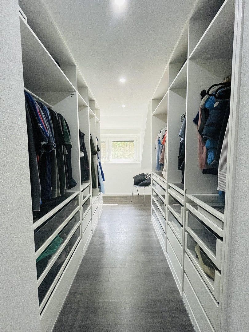 Predaj domu 401 m², pozemok 1.045 m², Dietenheim, Bádensko-Wurttembersko Predaj domu 401 m², pozemok 1.045 m², Dietenheim, Bádensko-Wurttembersko
