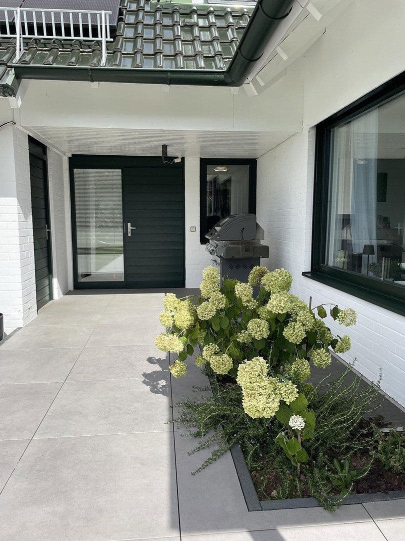 Predaj domu 401 m², pozemok 1.045 m², Dietenheim, Bádensko-Wurttembersko Predaj domu 401 m², pozemok 1.045 m², Dietenheim, Bádensko-Wurttembersko