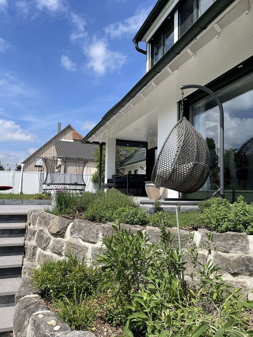 Predaj domu 401 m², pozemok 1.045 m², Dietenheim, Bádensko-Wurttembersko Predaj domu 401 m², pozemok 1.045 m², Dietenheim, Bádensko-Wurttembersko