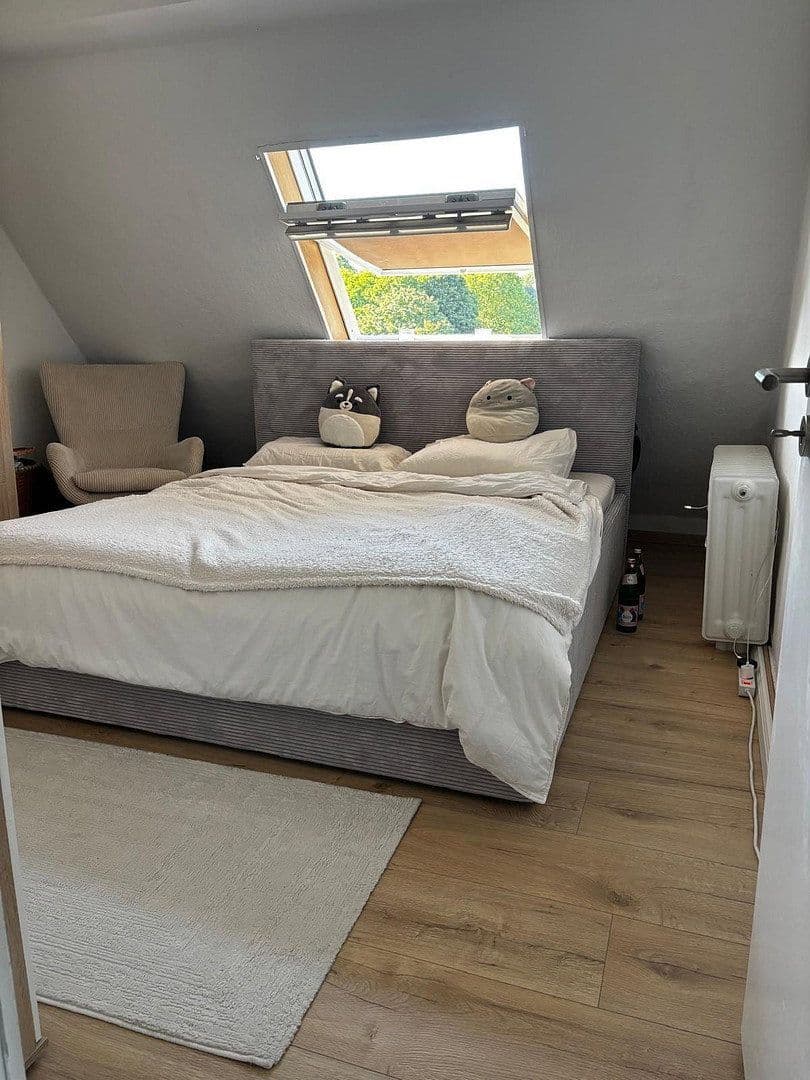 Prenájom bytu 3-izbový 45 m², Wittenbergstr. 58, Essen, Severné Porýnie - Westfálsko Prenájom bytu 3-izbový 45 m², Wittenbergstr. 58, Essen, Severné Porýnie - Westfálsko
