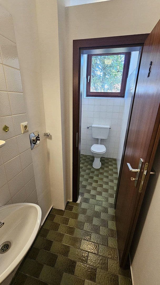 Prenájom kancelárie 65 m², Bahnhofstraße 14, Bad Bevensen, Dolné Sasko Prenájom kancelárie 65 m², Bahnhofstraße 14, Bad Bevensen, Dolné Sasko